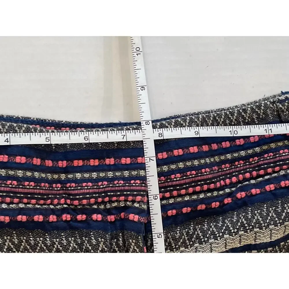 Ann Taylor LOFT Riviera Short, Textured Allover Print, Size OO, XS
